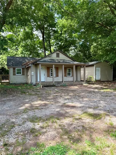 34 Berea Church Rd, Commerce, GA 30530