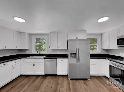 Kitchen - 858 Clairmont Ave, Comer, GA 30629 photo 2 of 5