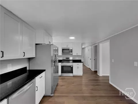 Kitchen - 858 Clairmont Ave, Comer, GA 30629 photo 4 of 5
