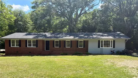 765 Glenn Carrie Rd, Hull, GA 30646