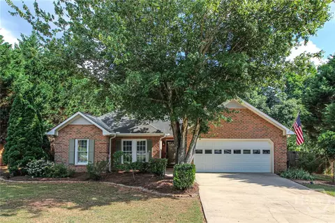 105 Meadow Creek Dr, Athens, GA 30605