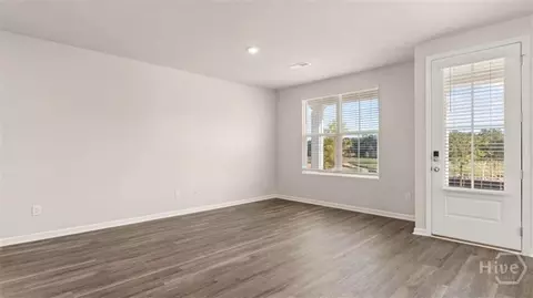 Living - 607 Cantor Way, Monroe, GA 30655 photo 1 of 2