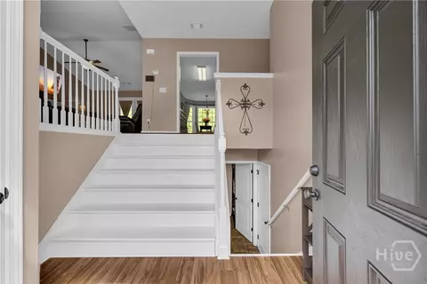 Entry Way - 335 Elizabeth Ct, Colbert, GA 30628 photo 1 of 2