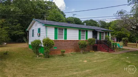 Exterior - 943 Clairmont Ave, Comer, GA 30629 photo 10 of 10
