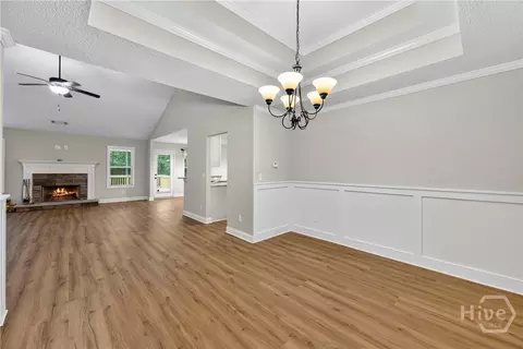 Living - 717 Oconee Ln, Commerce, GA 30529 photo 1 of 6