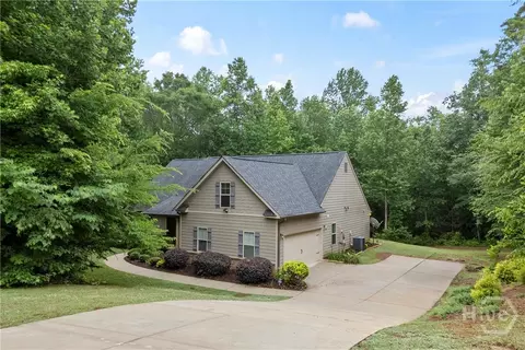 Exterior - 717 Oconee Ln, Commerce, GA 30529 photo 1 of 7