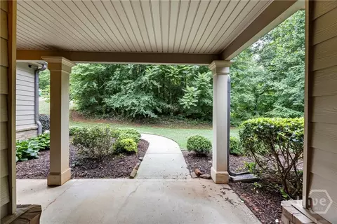Exterior - 717 Oconee Ln, Commerce, GA 30529 photo 4 of 7