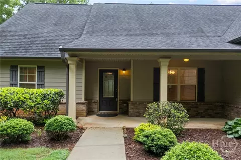 Exterior - 717 Oconee Ln, Commerce, GA 30529 photo 3 of 7