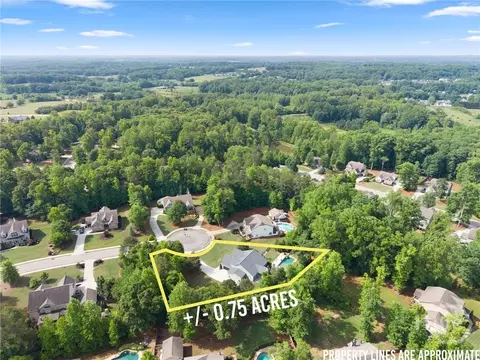 View/Area - 300 Bryce Ave, Jefferson, GA 30549 photo 3 of 7