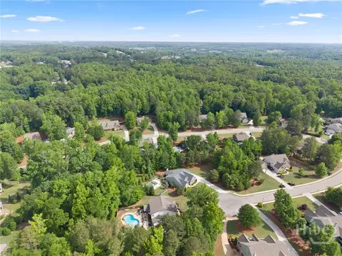 View/Area - 300 Bryce Ave, Jefferson, GA 30549 photo 5 of 7
