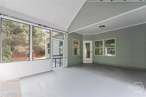 Exterior - 300 Bryce Ave, Jefferson, GA 30549 photo 10 of 20