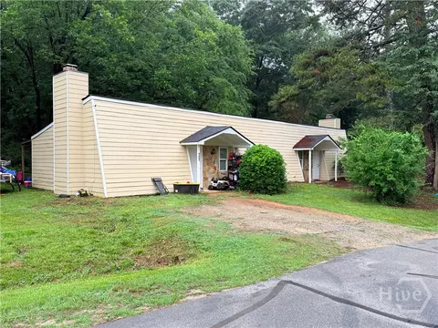 121125 Live Oak Dr, Athens, GA 30606