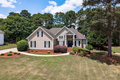 121 Whisperwood Ln, Athens, GA 30605