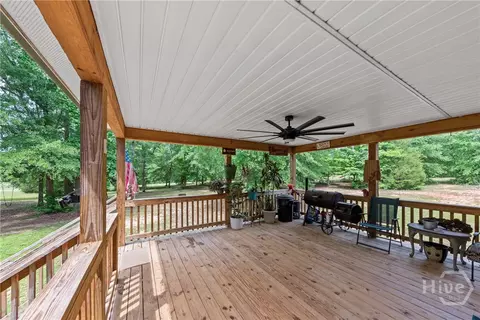 205 Hope Dr, Comer, GA 30629 photo 4