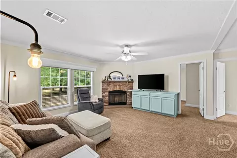 205 Hope Dr, Comer, GA 30629 photo 3