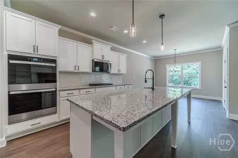 Kitchen - 348 Pinewood Dr, Covington, GA 30014 photo 2 of 3