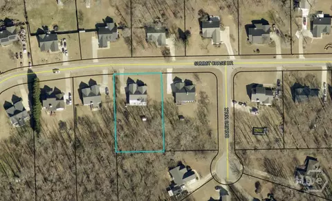 371 Summit Chase Dr, Jefferson, GA 30549