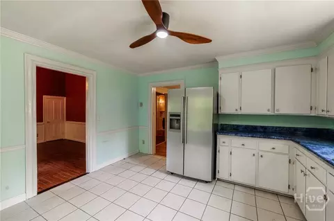 Kitchen - 48 E Georgia Ave, Comer, GA 30629 photo 3 of 3