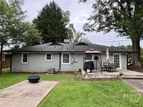 Exterior - 199 Harris St, Toccoa, GA 30577 photo 3 of 5