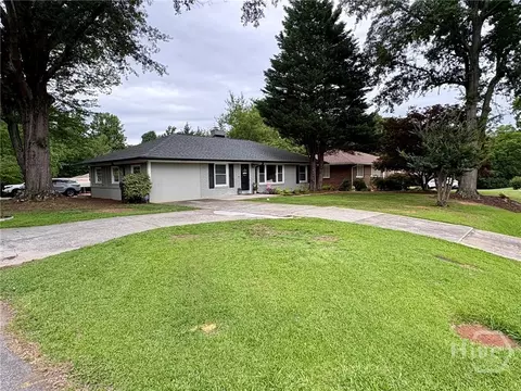 Exterior - 199 Harris St, Toccoa, GA 30577 photo 5 of 5