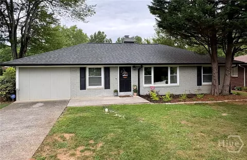 199 Harris St, Toccoa, GA 30577