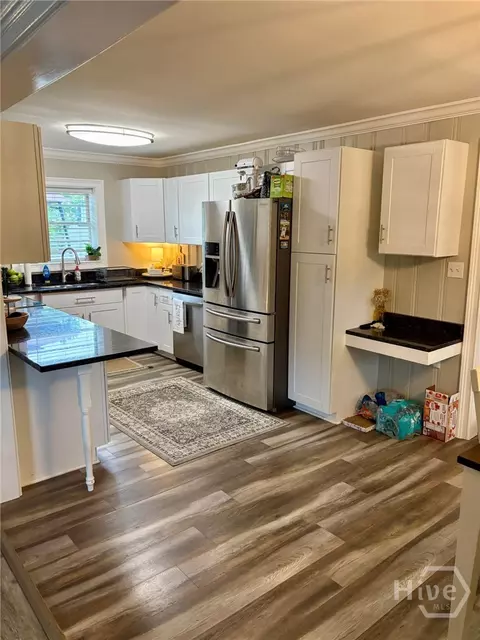 Kitchen - 199 Harris St, Toccoa, GA 30577 photo 4 of 4