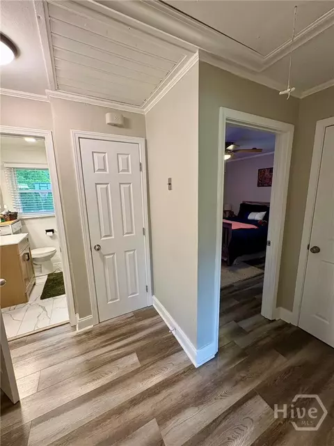 Entry Way - 199 Harris St, Toccoa, GA 30577 photo 2 of 2