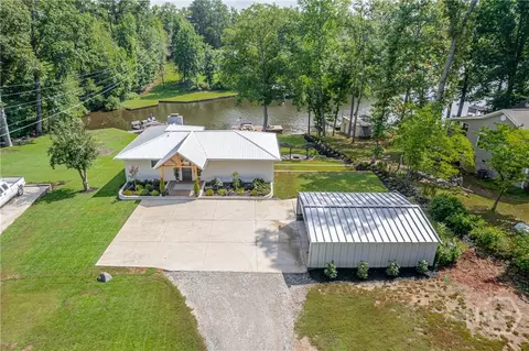 231 Thomas Dr, Eatonton, GA 31024