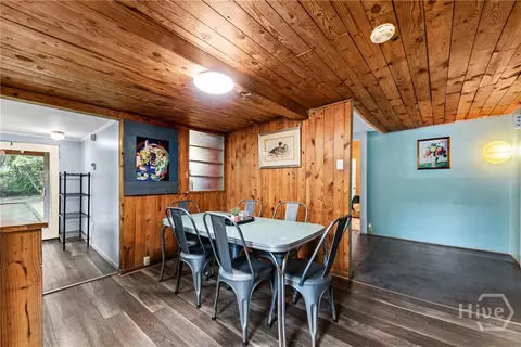 Dining - 1455 E Broad St, Athens, GA 30601 photo 3 of 3