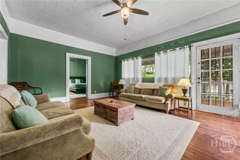 Living - 1455 E Broad St, Athens, GA 30601 photo 2 of 4