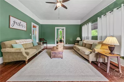 Living - 1455 E Broad St, Athens, GA 30601 photo 1 of 4