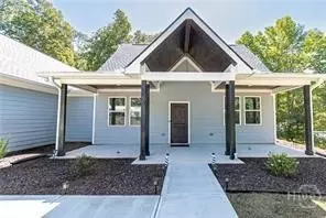 567 Martin Luther King Jr Dr, Jefferson, GA 30549