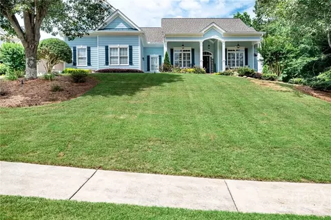 534 Sterling Water Dr, Monroe, GA 30655