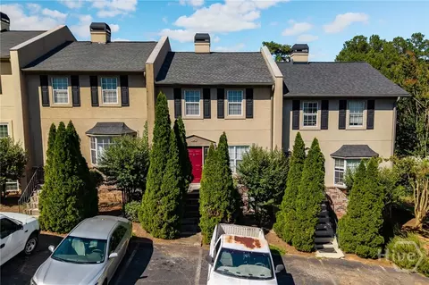 104 Tamara Ct, Athens, GA 30606
