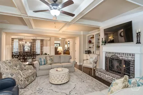 Living - 616 Fleeting Ct, Monroe, GA 30655 photo 2 of 4