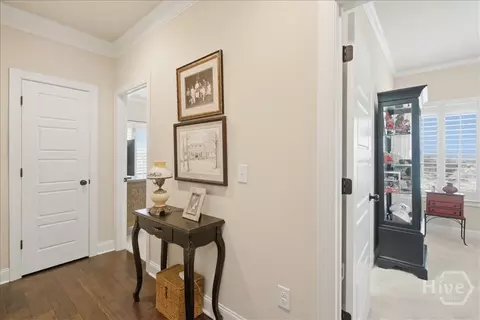 Entry Way - 616 Fleeting Ct, Monroe, GA 30655 photo 4 of 7