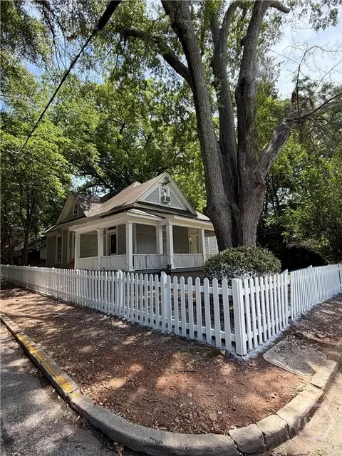 390 N Chase St, Athens, GA 30605