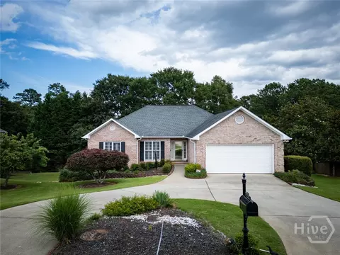 645 Saint Ives Dr, Athens, GA 30606