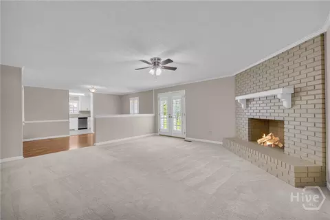 Living - 167 Mccarty Dodd Rd, Colbert, GA 30628 photo 6 of 9