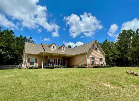 Exterior - 120 W Pennick Dr, Covington, GA 30014 photo 3 of 8