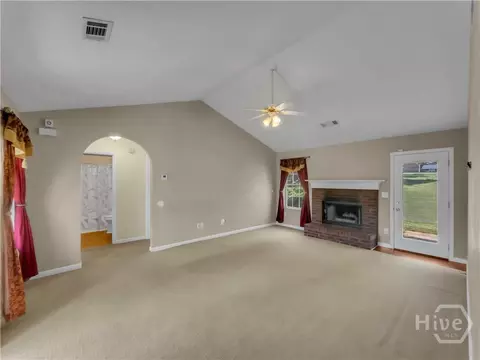 1021 Windsor Dr, Monroe, GA 30656 photo 6