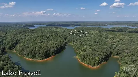 2416 Cleveland Dr, Elberton, GA 30635