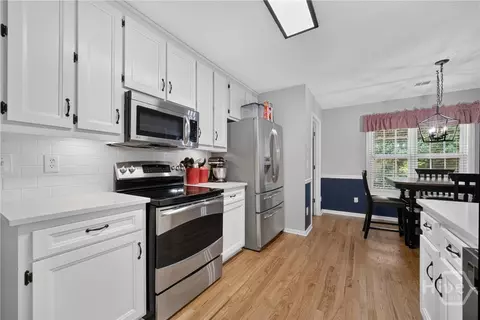Kitchen - 3435 Davan Ln, Monroe, GA 30655 photo 3 of 6