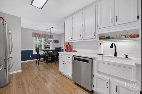 Kitchen - 3435 Davan Ln, Monroe, GA 30655 photo 4 of 6