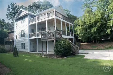 132 N Poplar St, Athens, GA 30606