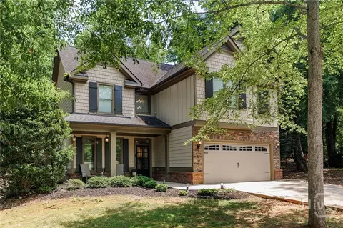 540 Lacebark Dr, Athens, GA 30605