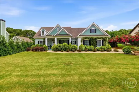2200 Avalon Dr, Bogart, GA 30622