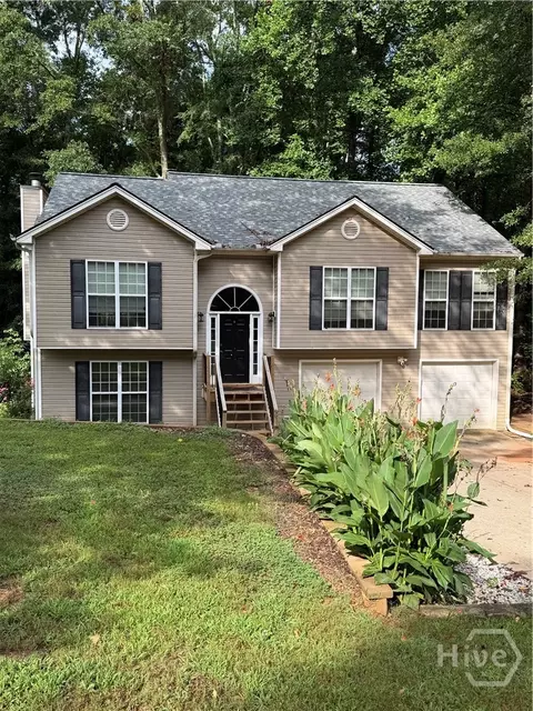 2023 Emerald Pointe Dr, Winder, GA 30680