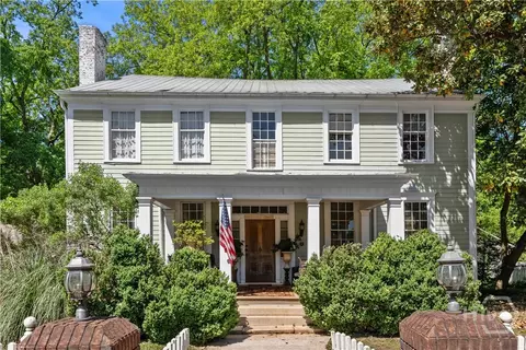 403 S Main St, Greensboro, GA 30642