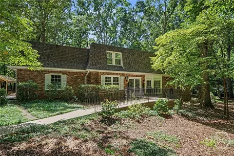 168 Great Oak Dr, Athens, GA 30605